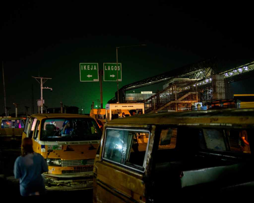Lagos Series I : Street Hustling